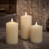 Lights4fun TruGlow® LED Kerzen Echtwachs Trio