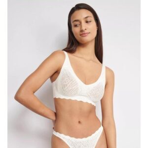 Bügelloser BH SLOGGI „ZERO Feel Bliss“, Damen, Gr. XL, N-Gr, weiß (silk weiß), Spitze, Obermaterial: 76% Polyamid, 24% Elasthan, Jacquardmuster, unifarben, BHs, herausnehmbare atmungsaktive Pads, fester Halt, verstellbare Träger