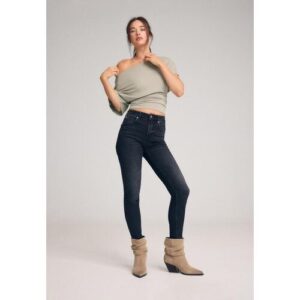 Stradivarius Skinny-Jeans mit halbhohem Bund  ENTBASTETER SCHWARZER WASHED-LOOK 34