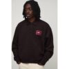 Herren Schwerer Übergroßer Kastenförmiger Pullover Mit Besticktem Abzeichen Und Polokragen   Chocolate   Größe Medium   BOOHOOMAN