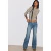 Stradivarius Jeans-Schlaghose mit gekreuztem Bund  MITTELBLAUER DENIM-WASHED-LOOK 36